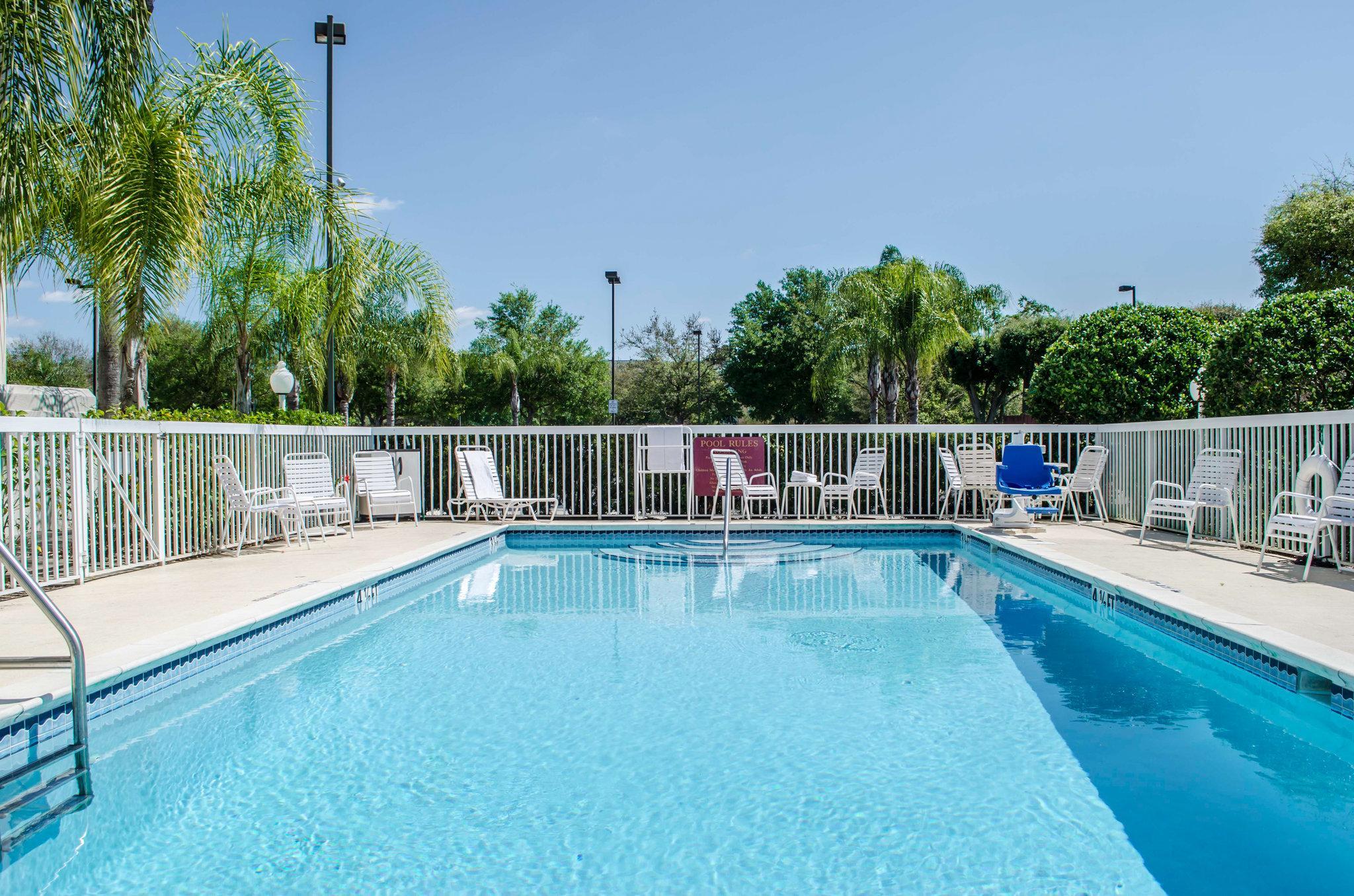 Sleep Inn Near Busch Gardens - Usf Tampa Exterior photo